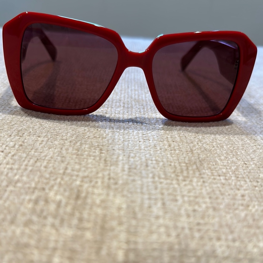 Karl Lagerfeld Red Fashion Sunglasses  Butterfly shape GREAT CONDITION